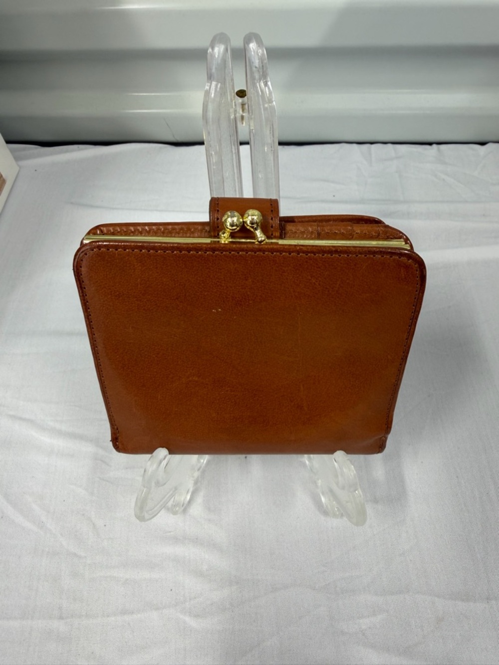 Vintage Coach Framed Leather Wallet BiFold w Kiss Lock Coin holder - Picture 3 of 9